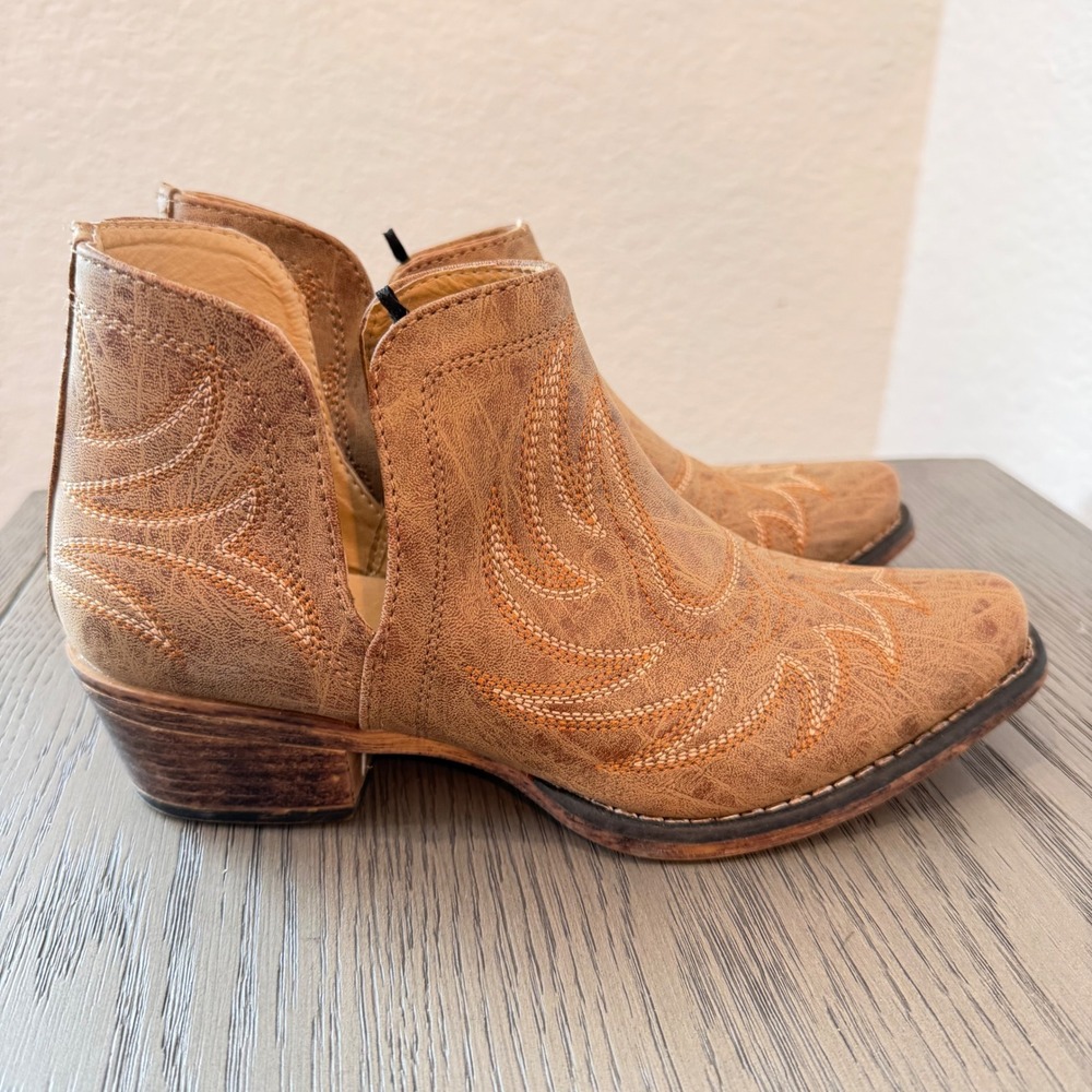 Roper Womens Tan Embroidered Snip Toe Western Ankle Boots Boho Size 7 Festival